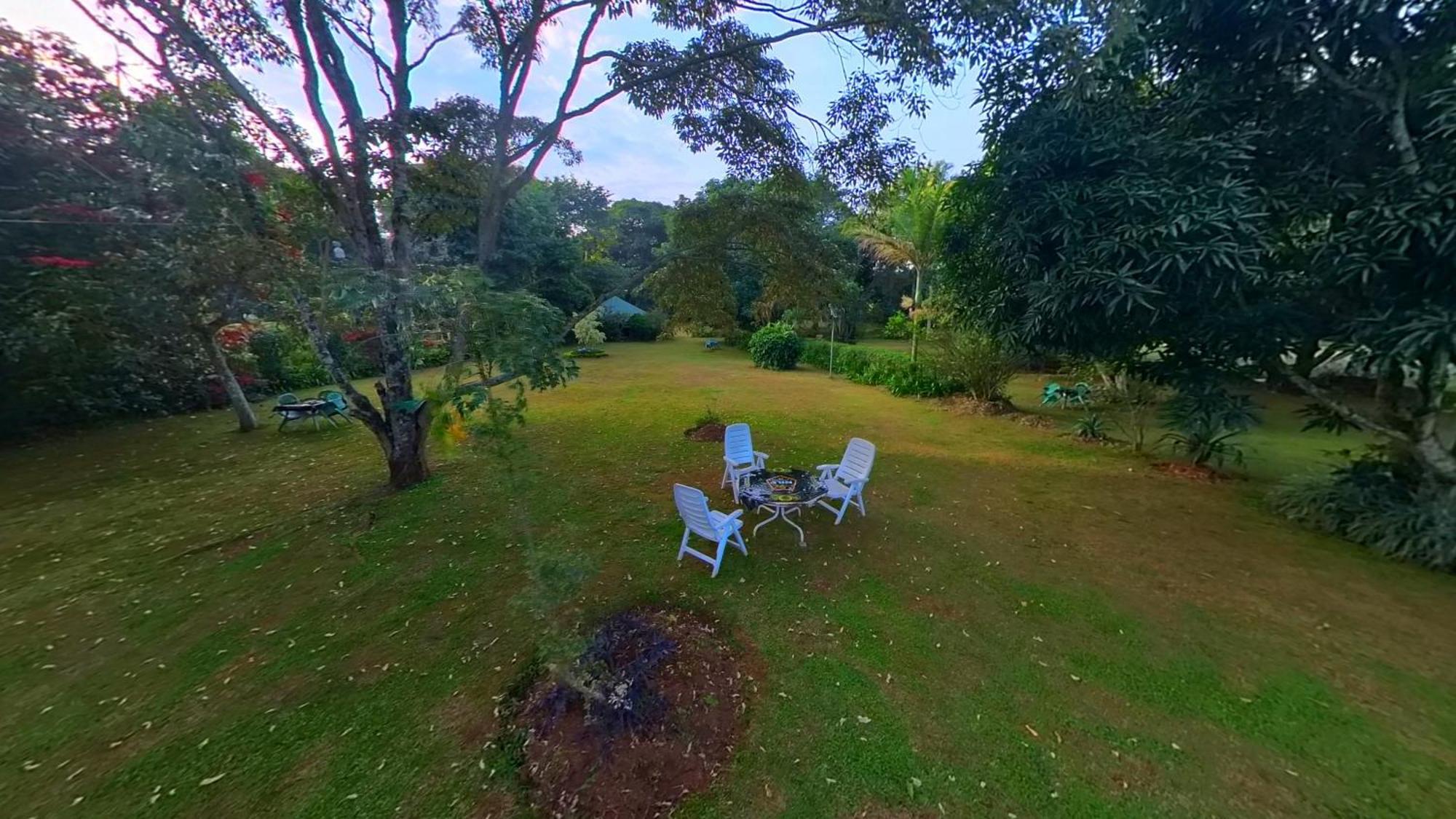ホテル Philo Leisure Gardens カランガラ県 エクステリア 写真